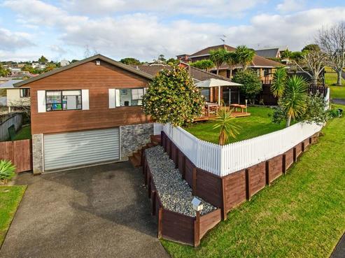 2/2 Rifleman Rise, Unsworth Heights