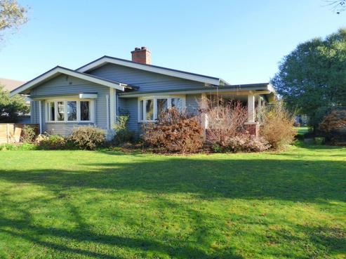 107 Oak Grove, Allenton
