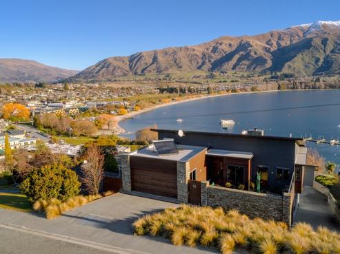 52 Lismore Street, Wanaka