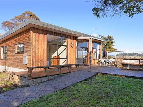 142 Barnett Avenue, Richmond