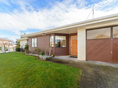 8A Moyne Avenue, Milson
