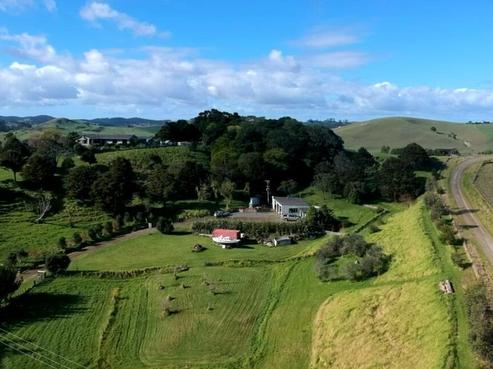 239 Heatley Road, Whakapirau