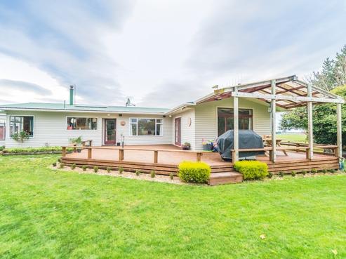 106B Fern Flats Road, Marton