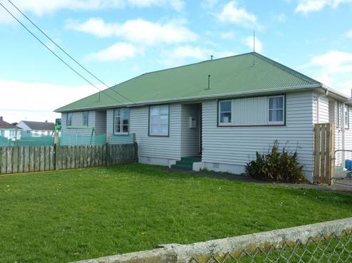 1 Laurent Vc Street, Hawera