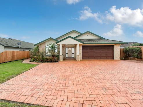 8 Caldbeck Rise, Northpark
