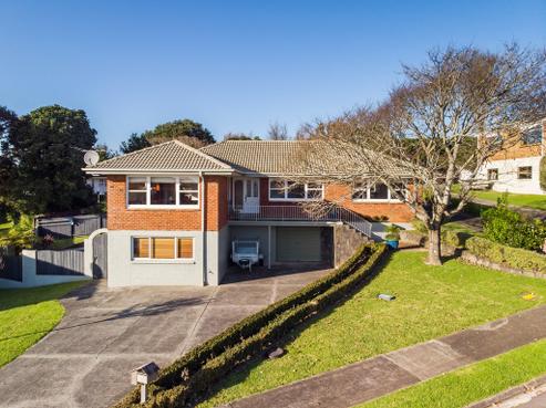 6 Willow Way, Sunnyhills