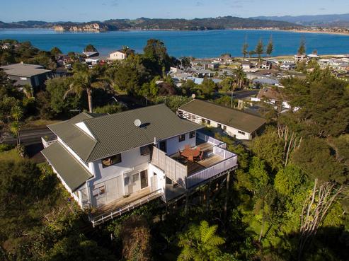 42 Centennial Drive, Whitianga