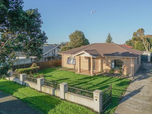 308 Weymouth Road, Clendon Park