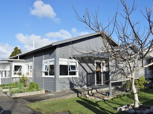68 Te Rauparaha Street, Otaki