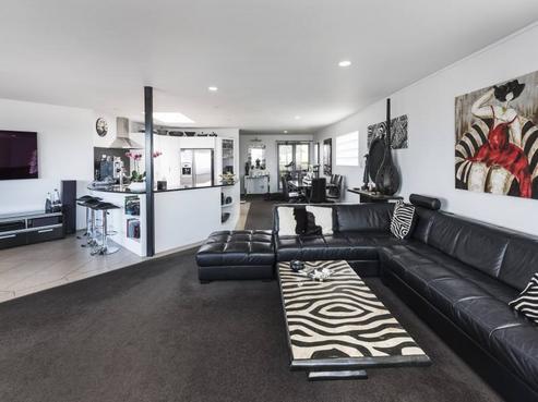 225 Hinemoa Street, Birkenhead