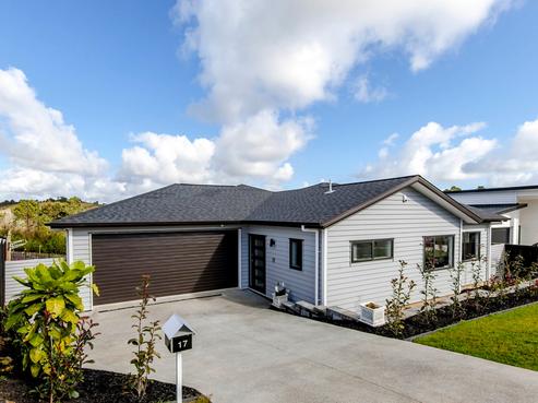 17 Syd Grant Crescent, Orewa