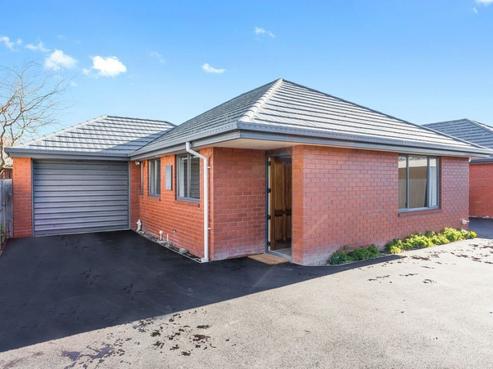 75 Avalon Street, Richmond