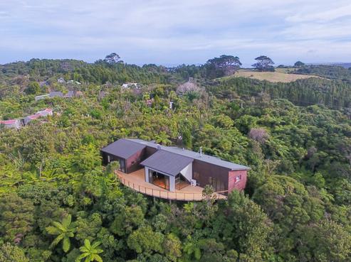 209 Piha Road, Piha