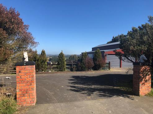 73 Scroggs Hill Road, Brighton