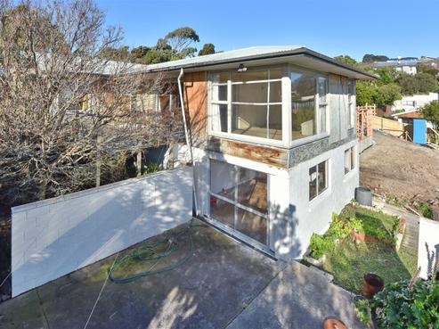281 Cannon Hill Crescent, Mount Pleasant