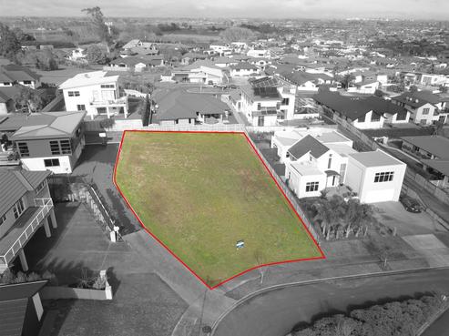 18 Raddington Way, Huntington
