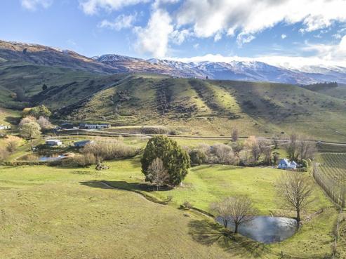 51 McFelin Road, Cromwell