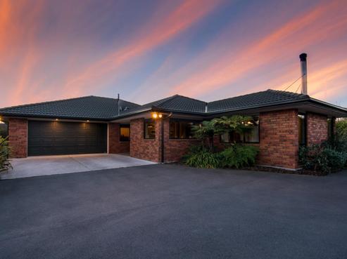 12 John Leith Place, Leithfield