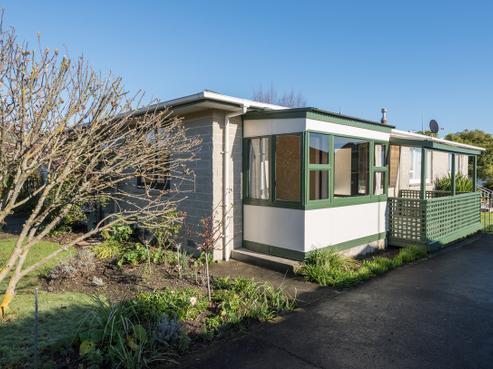 1/37 Fergusson Street, Stoke