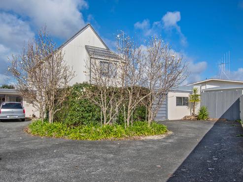 17B Coleridge Place, Tikipunga
