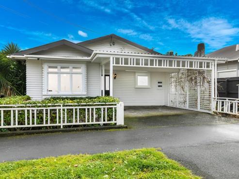 14 Hastings Parade, Devonport