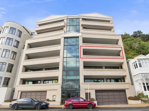 6/166 Oriental Parade, Oriental Bay