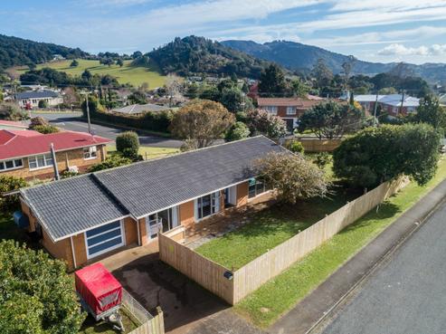 1 Tuhangi Street, Kamo