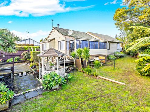 42 Sikkim Crescent, Clover Park