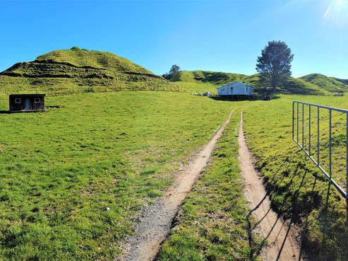 2060B Manawahe Road, Pikowai