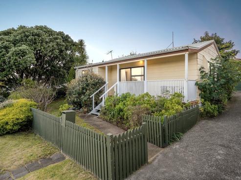 20 Arnold Grove, Paraparaumu Beach