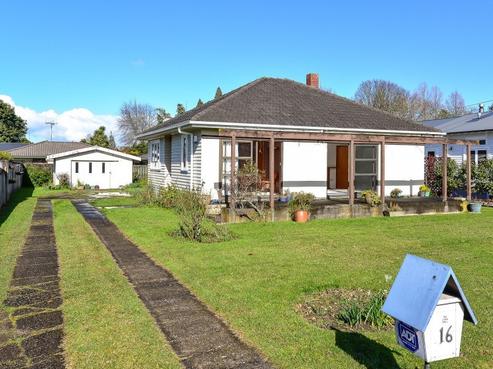 16 Bettina Road, Fairfield
