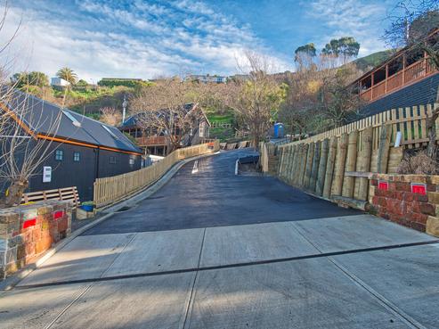 2/71 Jacksons Road, Lyttelton