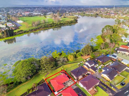 2/31 Gills Avenue, Papakura