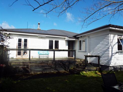 12A Holland Street, Glenholme