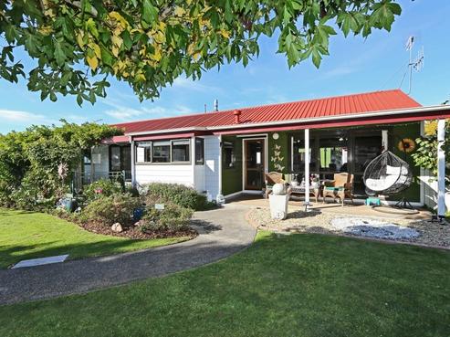25 Lowther Place, Taradale