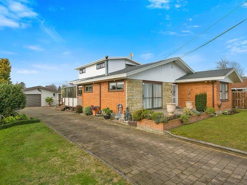 310 Shakespeare Street, Leamington
