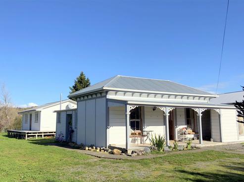 18 Blake Street, Porangahau