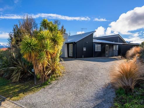 1 Bovett Place, Wanaka