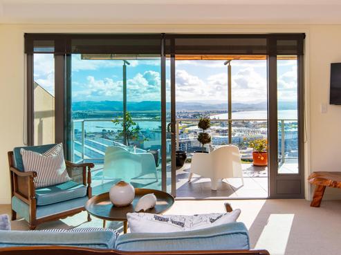 2/22 Hospital Terrace, Napier Hill