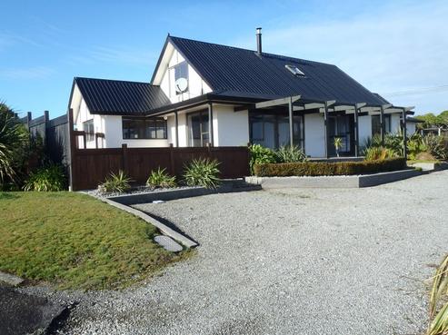 363 Main South Road, Paroa