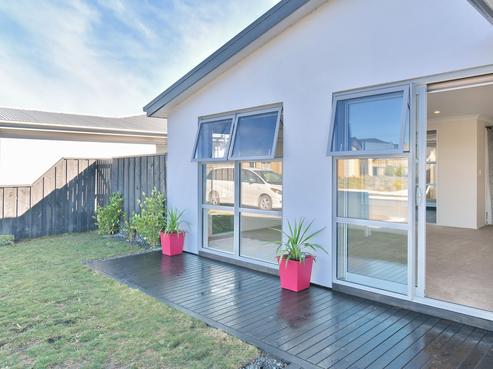 9 Winsloe Street, Pegasus