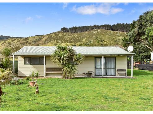 28 Cordyline Road, Port Waikato