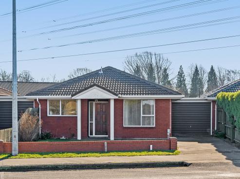 2/109 Racecourse Road, Sockburn