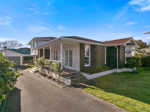 22 Saint Columbans Grove, Boulcott