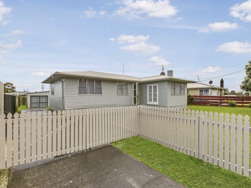 144 Preston Road, Otara