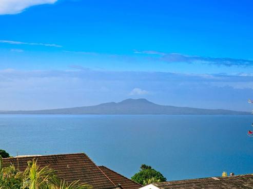 9A Ridge Road, Waiake