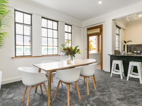 2/214 Emerson Street, Napier South