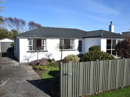 69 Helmsdale Street, Waverley