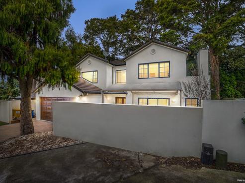 4 Cobblestone Lane, Hillcrest