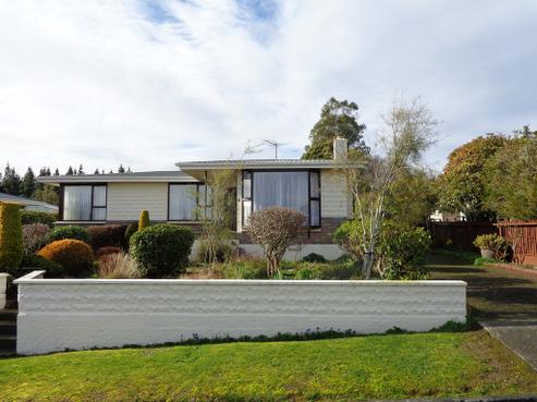 4 Cherry Lane, Balclutha